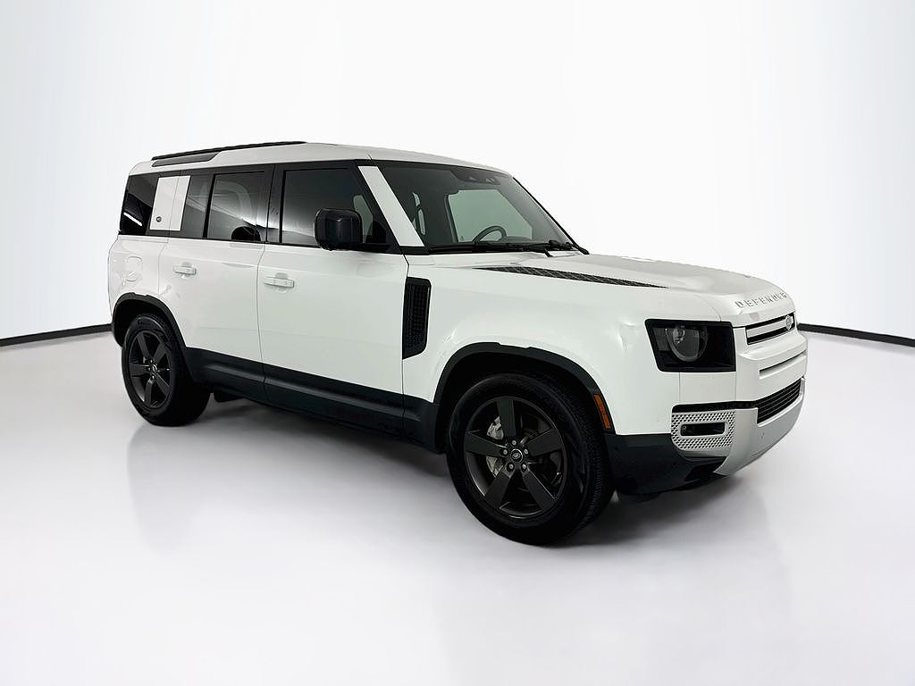 2023 Land Rover Defender 110 P400 SE