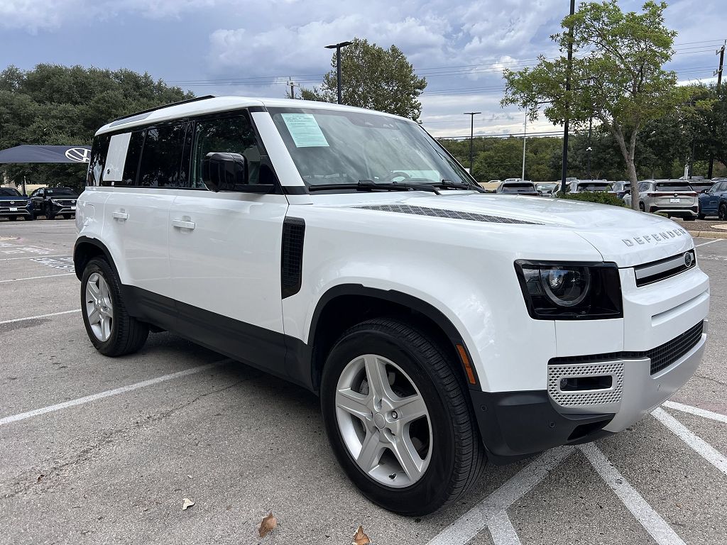 2023 Land Rover Defender 110 P400 SE