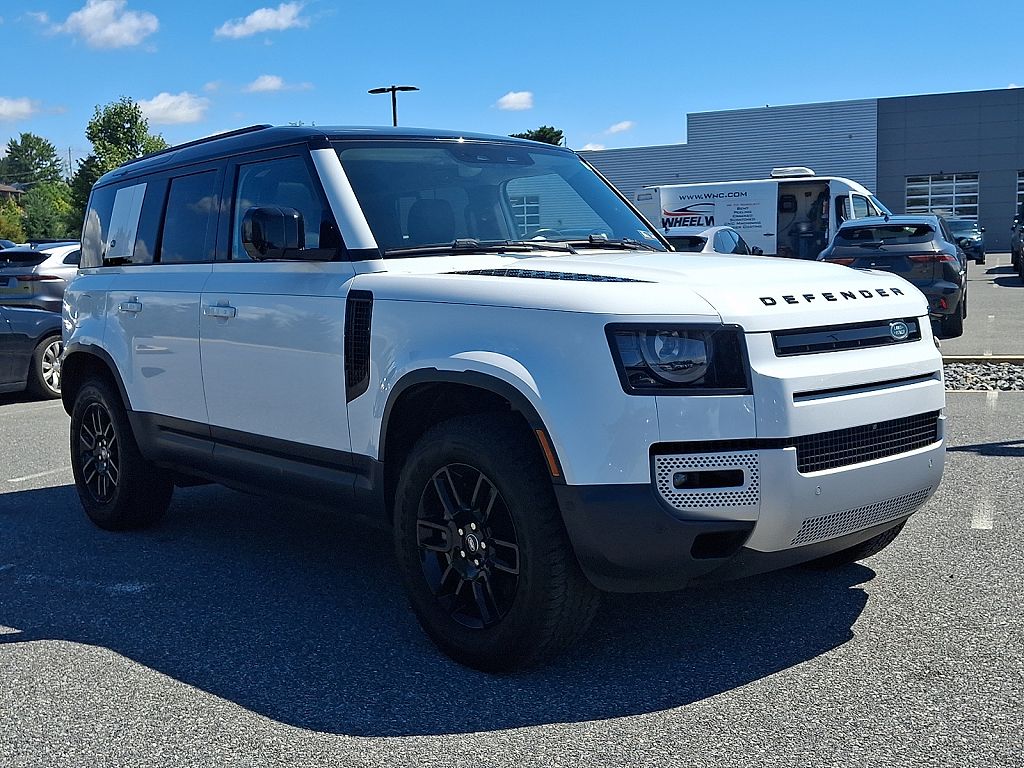 2023 Land Rover Defender 110 P400 SE