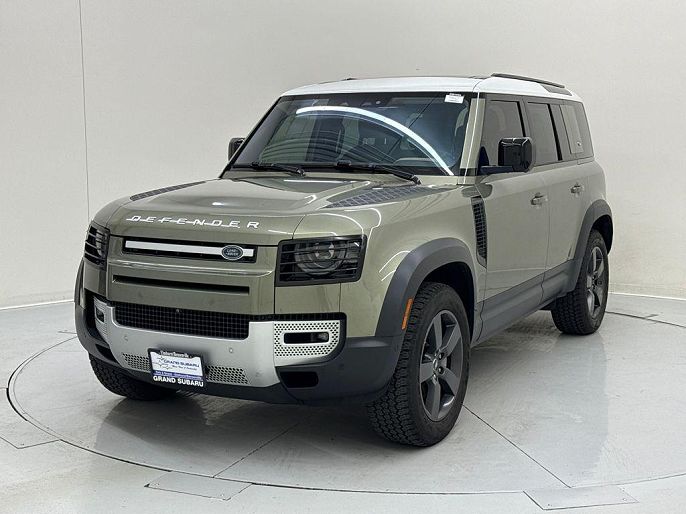 2020 Land Rover Defender 110 SE