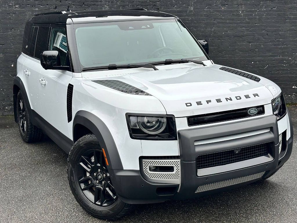 2023 Land Rover Defender 110 P400 SE