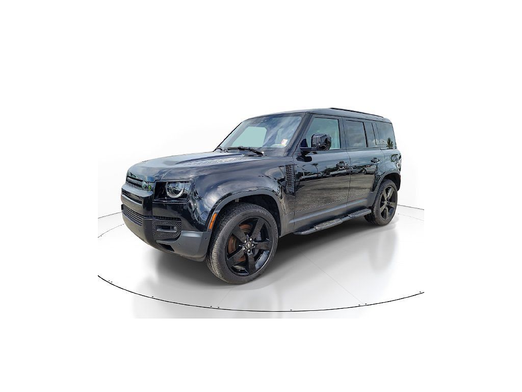 2022 Land Rover Defender 110 SE