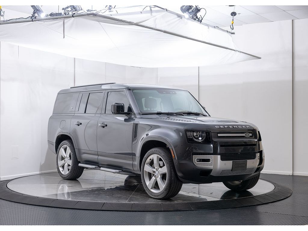 2023 Land Rover Defender 130 First Edition