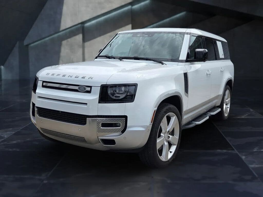 2023 Land Rover Defender 130 P400 First Edition