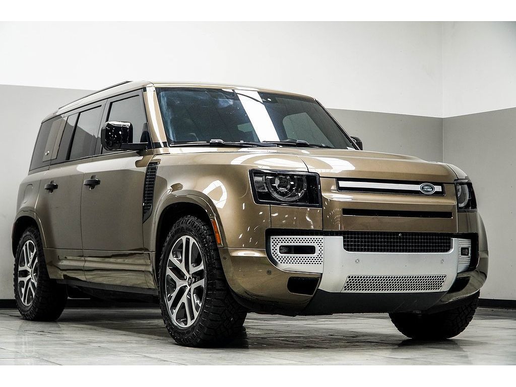 2022 Land Rover Defender 110 XS Edition