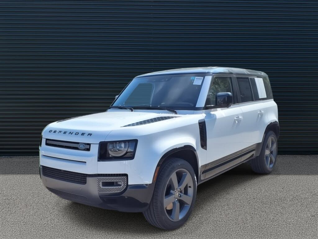 2025 Land Rover Defender 110 P525 V8