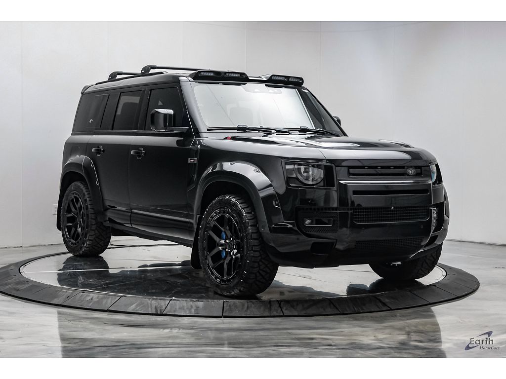2022 Land Rover Defender 110 Carpathian Edition Supercharged 5.0-liter V8 Urban