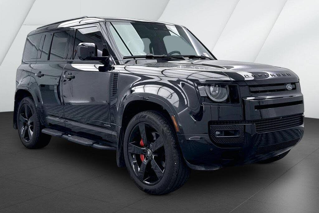 2025 Land Rover Defender 110 P400 X