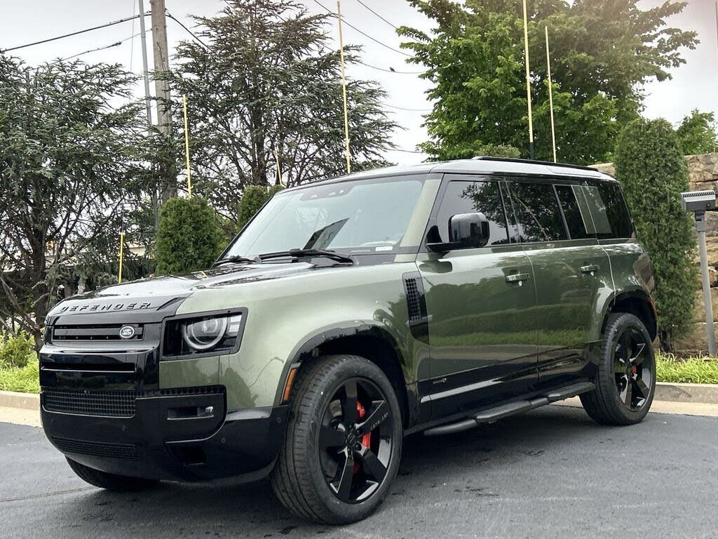 2026 Land Rover Defender 110 P400 X