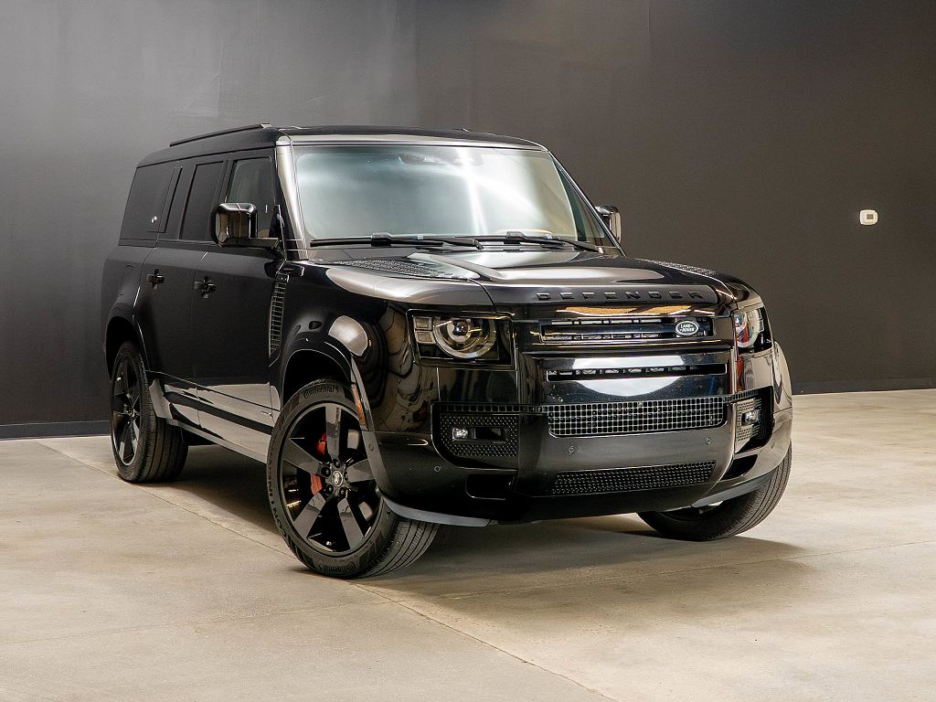 2024 Land Rover Defender 130 P400 X