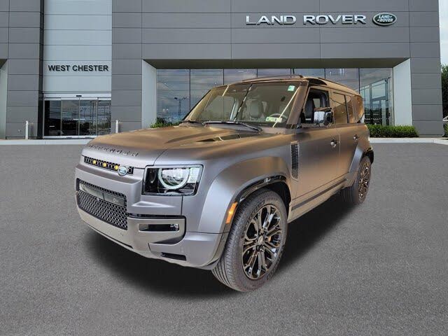 2025 Land Rover Defender 110 OCTA