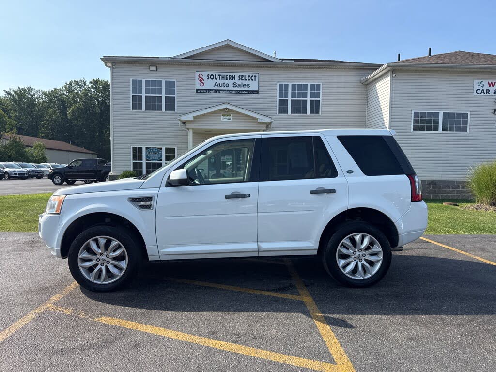 2011 Land Rover LR2