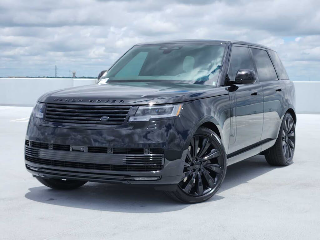 2026 Land Rover Range Rover P615 SV Black