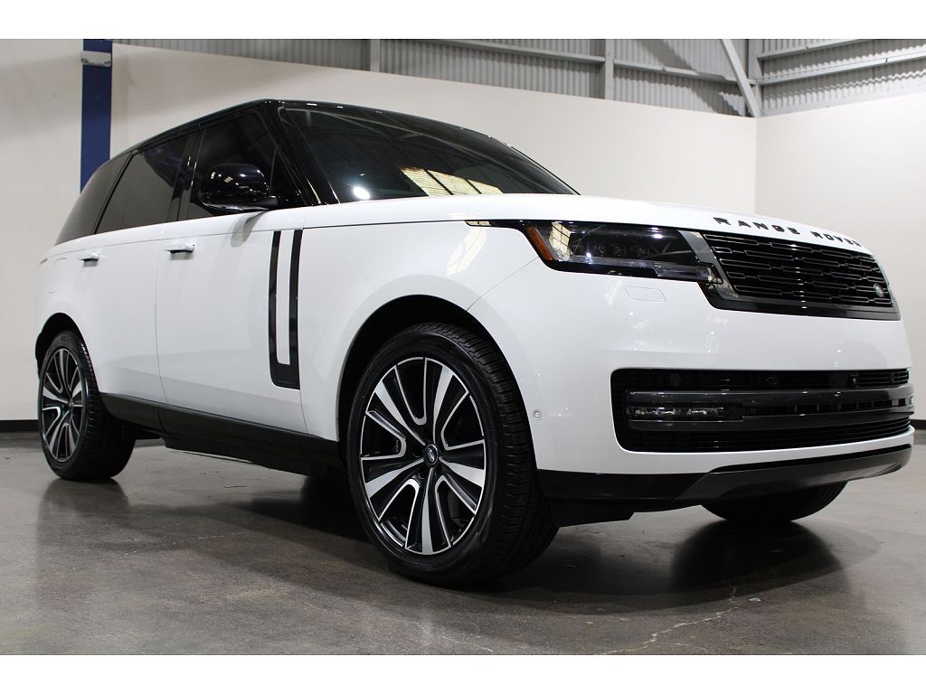 2025 Land Rover Range Rover P550e Autobiography