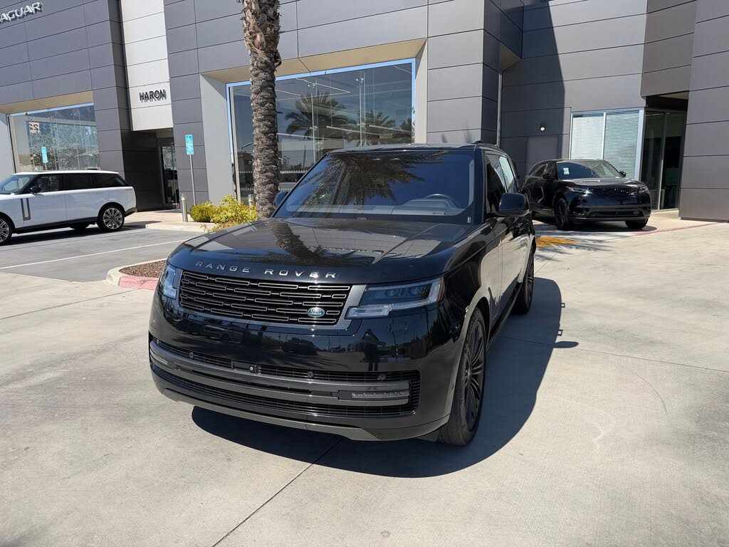 2023 Land Rover Range Rover P530 SE