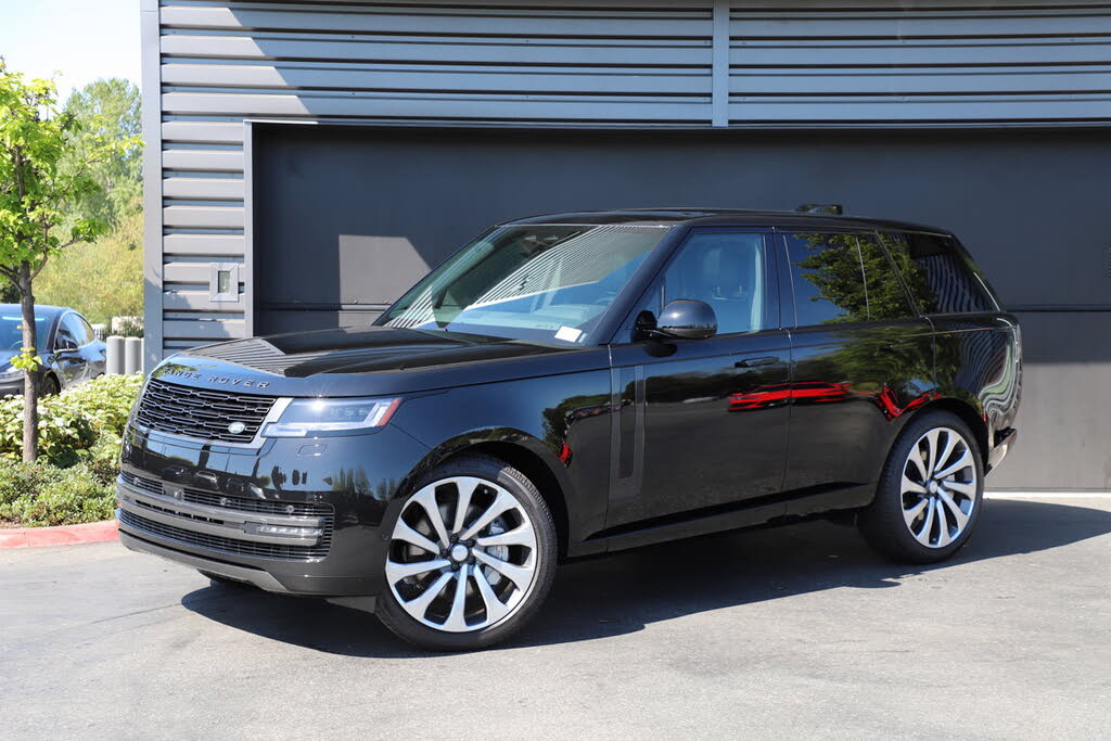 2025 Land Rover Range Rover P530 SE