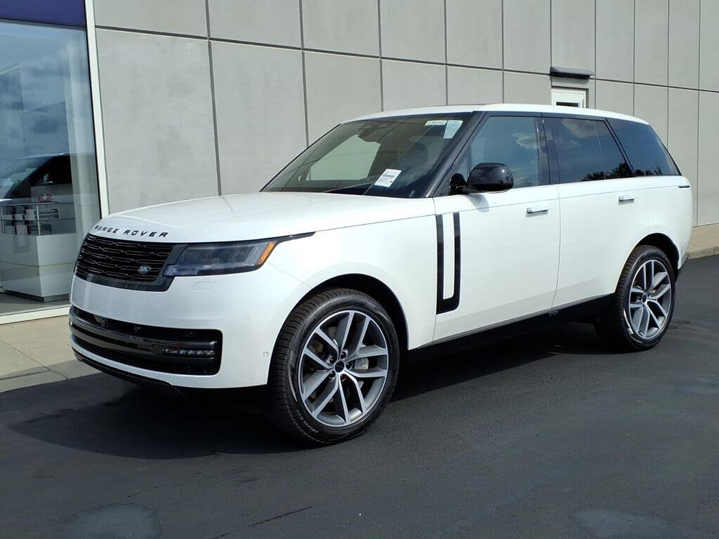 2026 Land Rover Range Rover P530 SE