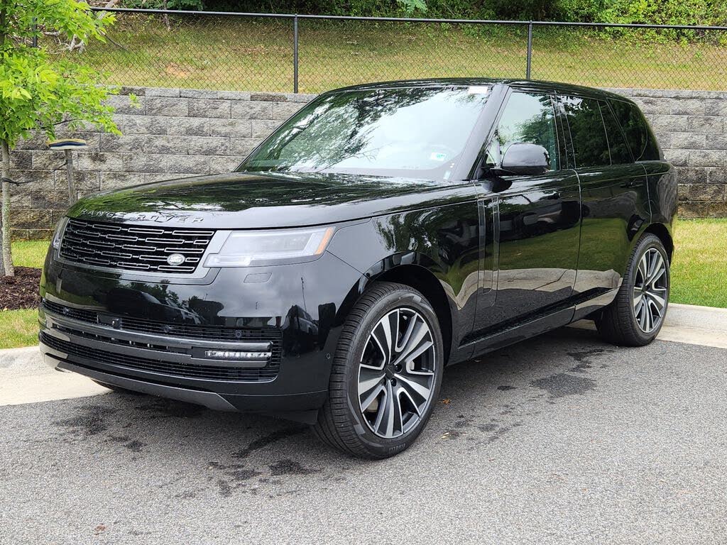 2026 Land Rover Range Rover P530 SE
