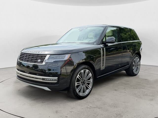 2026 Land Rover Range Rover P530 SE