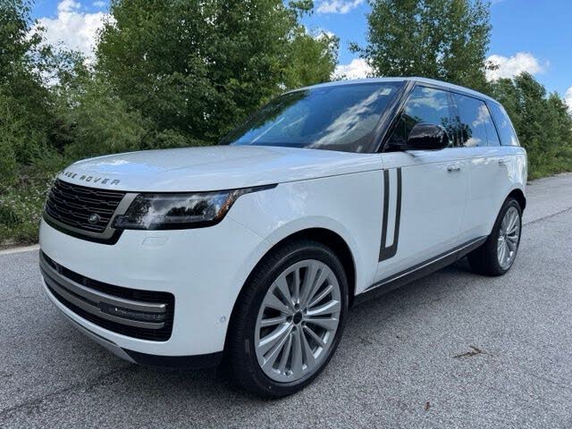 2026 Land Rover Range Rover P530 SE