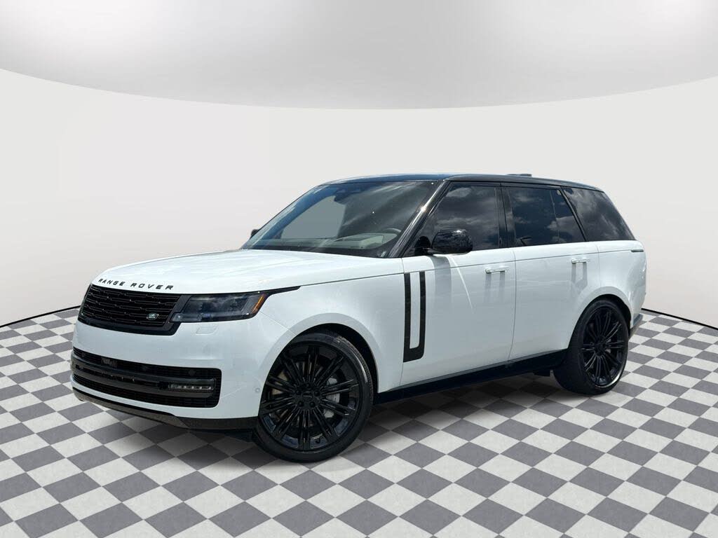2026 Land Rover Range Rover P530 SE