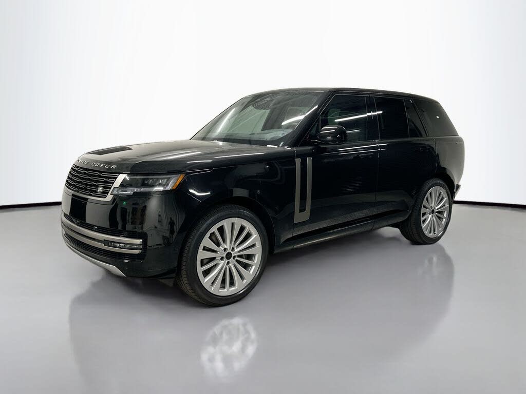 2026 Land Rover Range Rover P530 SE
