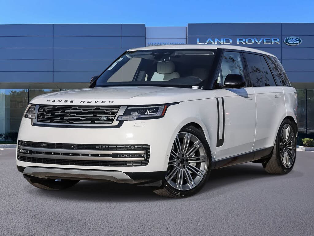 2026 Land Rover Range Rover P530 SE