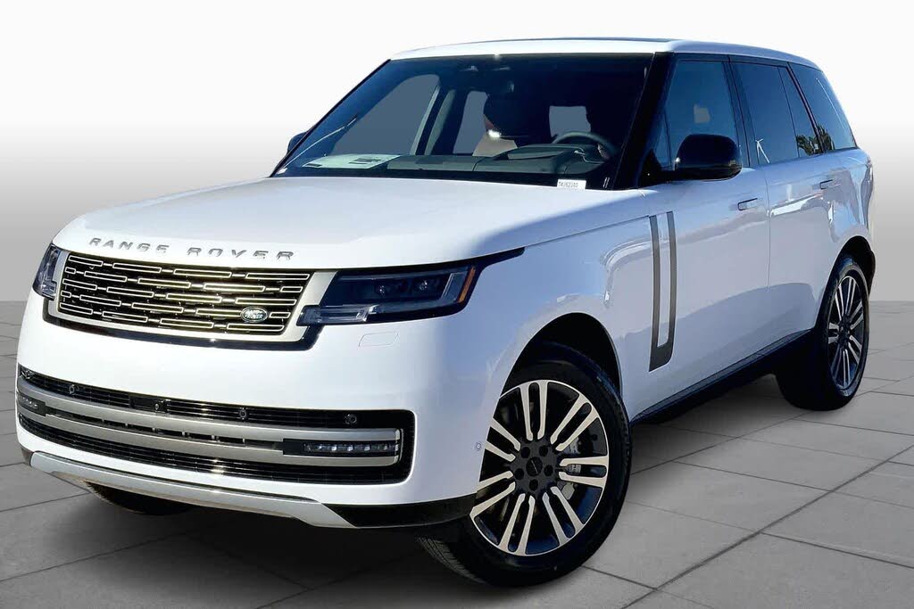 2026 Land Rover Range Rover P530 SE