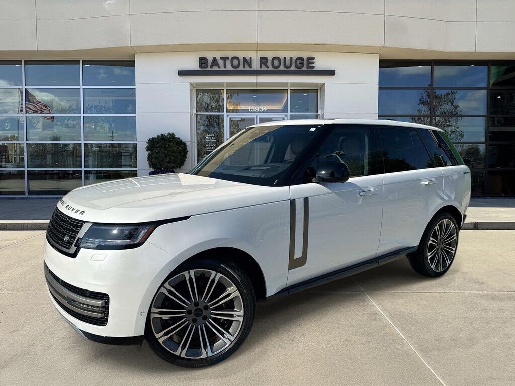 2026 Land Rover Range Rover P530 SE