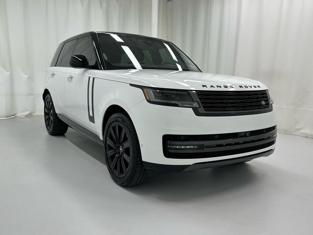 2025 Land Rover Range Rover P530 SE
