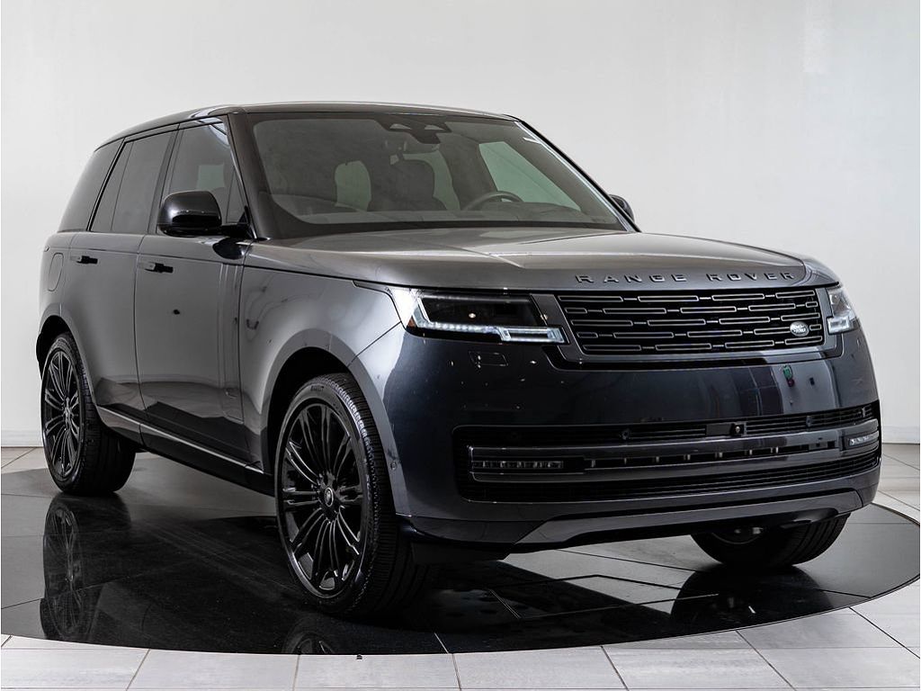 2025 Land Rover Range Rover P530 SE
