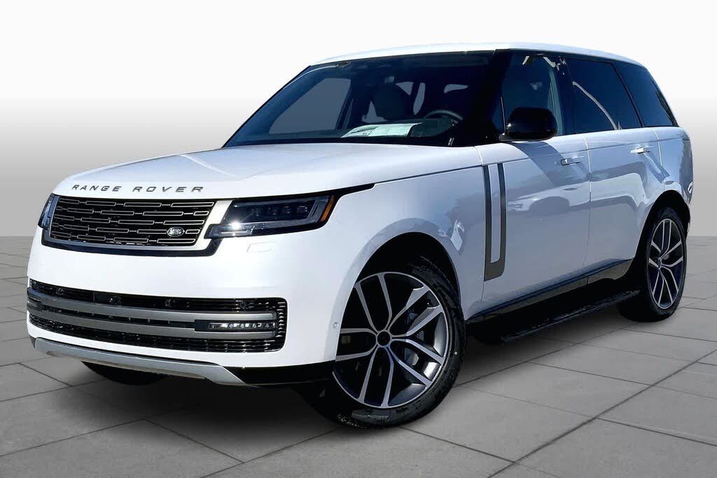 2026 Land Rover Range Rover P530 SE