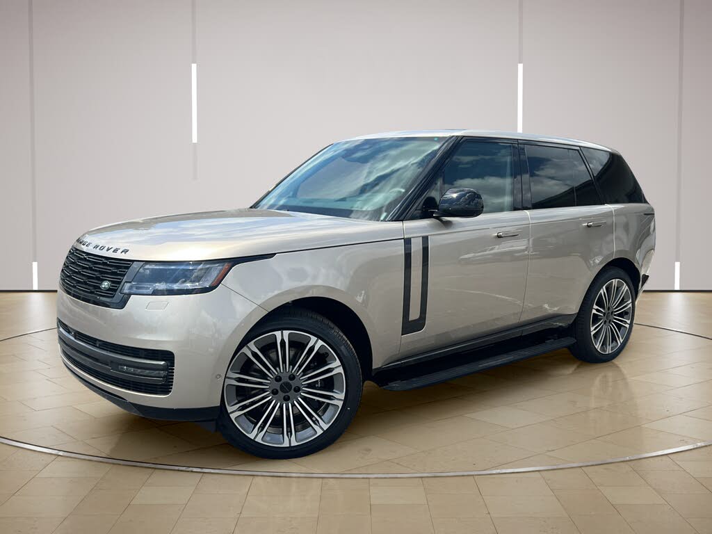 2026 Land Rover Range Rover P530 SE