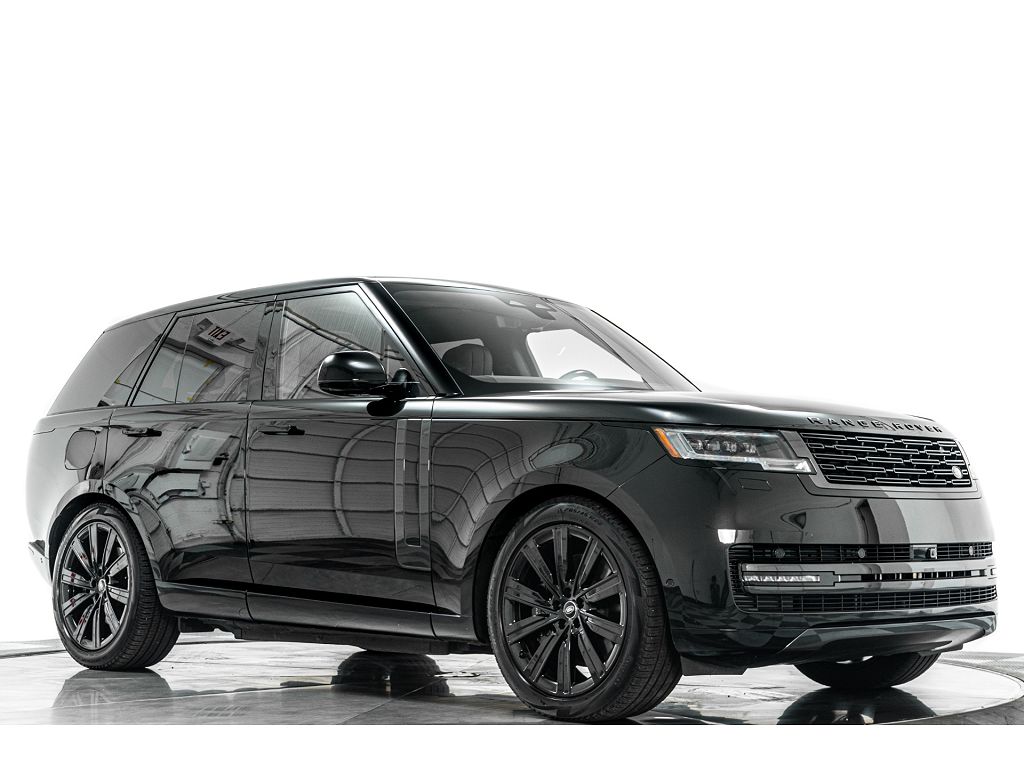 2025 Land Rover Range Rover P550e SE