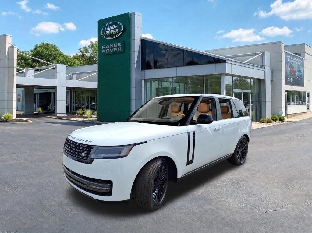 2026 Land Rover Range Rover P400 SE