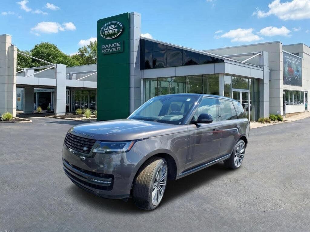 2026 Land Rover Range Rover P400 SE