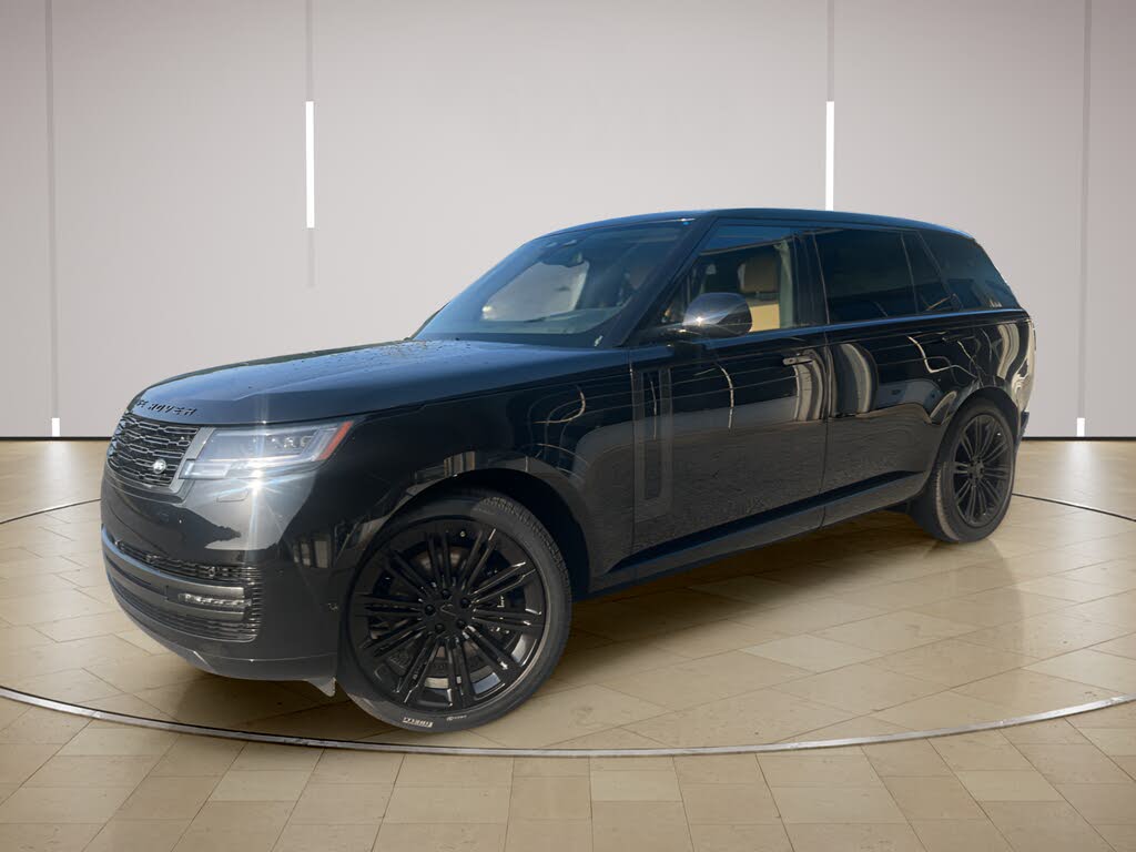 2026 Land Rover Range Rover P530 SE