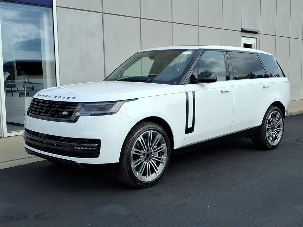 2026 Land Rover Range Rover P530 SE
