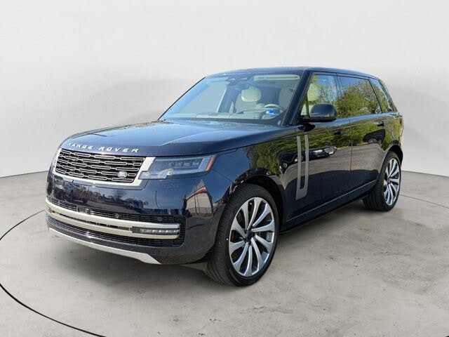 2026 Land Rover Range Rover P530 SE