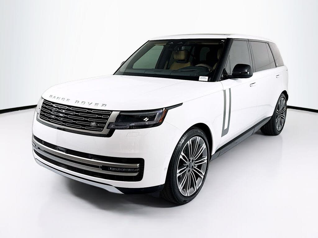 2026 Land Rover Range Rover P530 SE