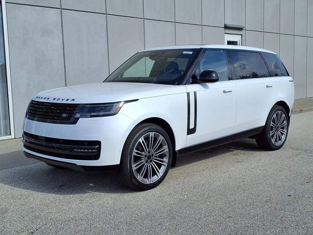 2026 Land Rover Range Rover P530 SE