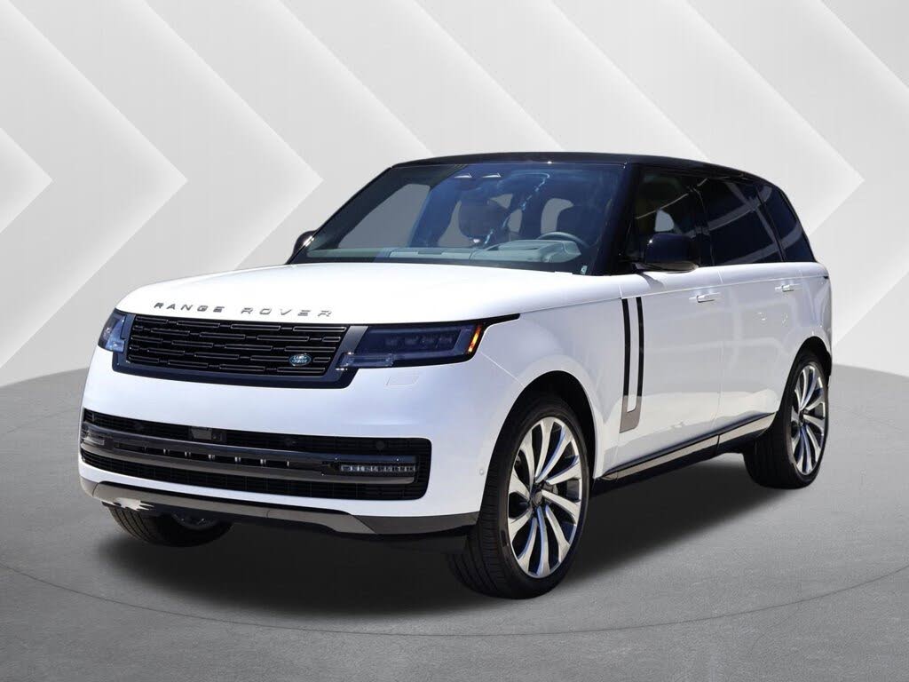 2026 Land Rover Range Rover P530 SE