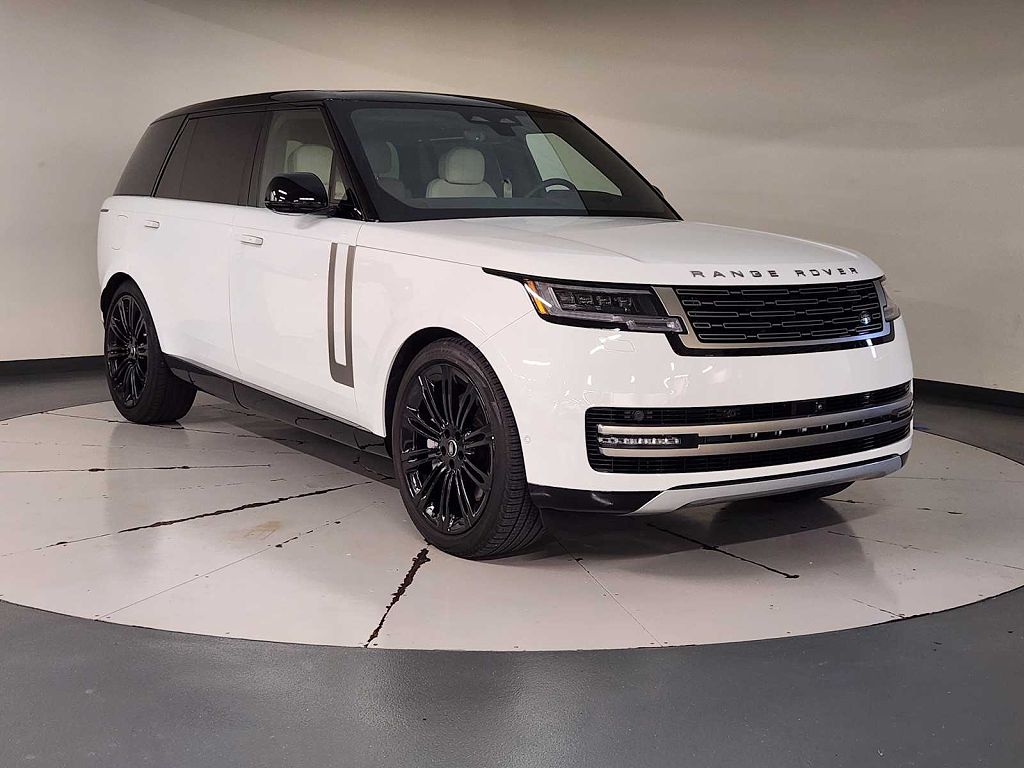 2024 Land Rover Range Rover P530 SE
