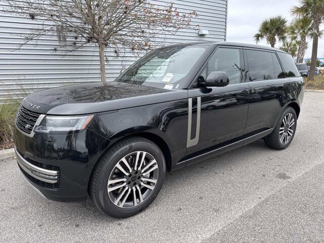 2026 Land Rover Range Rover P530 SE