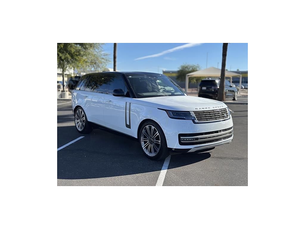 2025 Land Rover Range Rover P400 SE