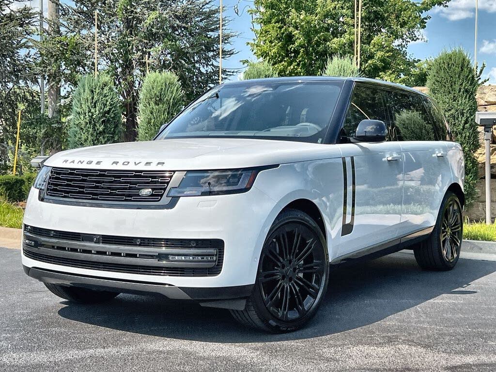 2026 Land Rover Range Rover P400 SE