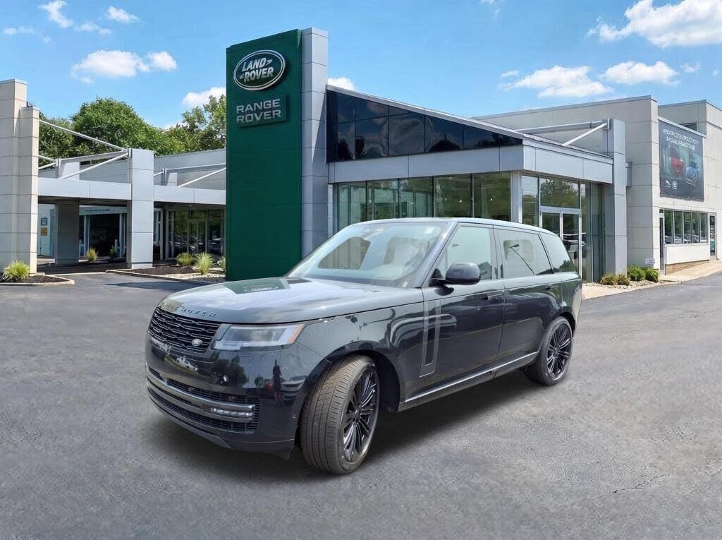 2026 Land Rover Range Rover P400 SE
