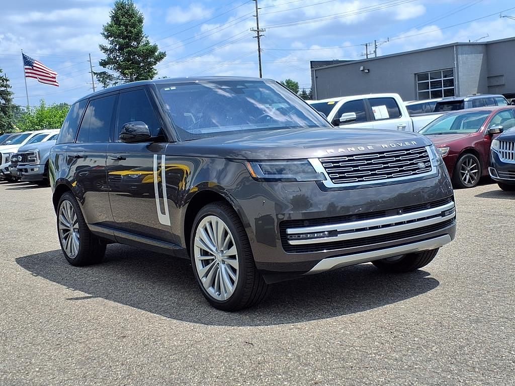 2023 Land Rover Range Rover P530 First Edition