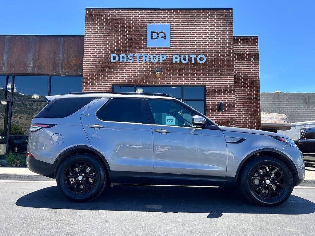 2020 Land Rover Discovery SE