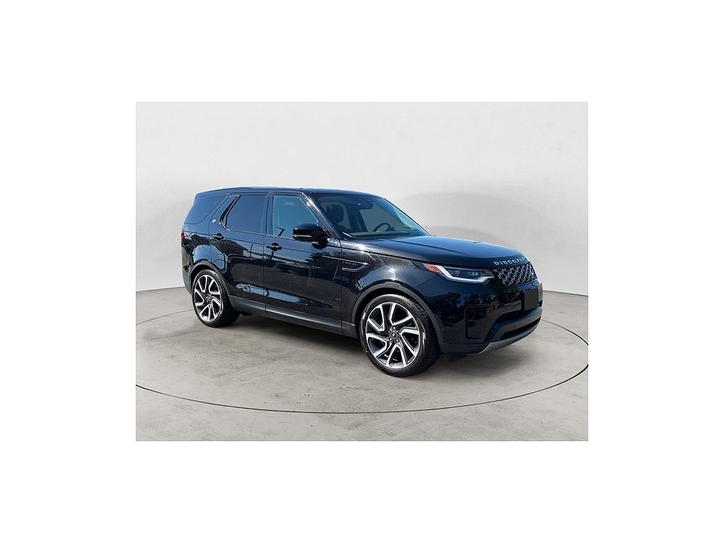 2024 Land Rover Discovery P300 S